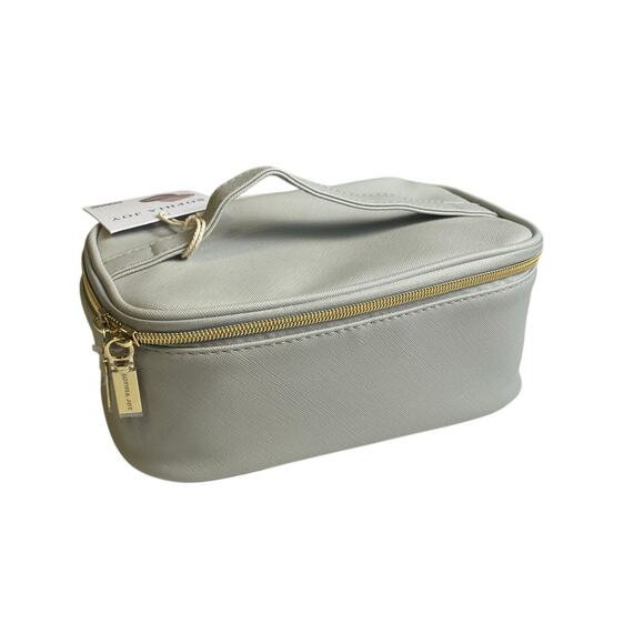 Sophie Joy for Conair Light Gray Cosmetic Bag with Brush Organizer in Lid NWT - Picture 1 of 10